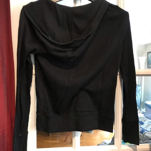 Old Navy top - Picture 2 of 3